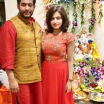 Sneha Ullal Instagram - @avimittalofficial #foreverkindofpeople #ganeshchaturti2018