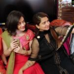Sneha Ullal Instagram - My girls ❤️❤️❤️ @saumyaullal @itsmearshiyakhan @facesofmadness #ganeshchaturti2018 #foreverkindofpeople