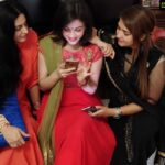 Sneha Ullal Instagram - My girls ❤️❤️❤️ @saumyaullal @itsmearshiyakhan @facesofmadness #ganeshchaturti2018 #foreverkindofpeople