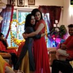 Sneha Ullal Instagram - My girls ❤️❤️❤️ @saumyaullal @itsmearshiyakhan @facesofmadness #ganeshchaturti2018 #foreverkindofpeople