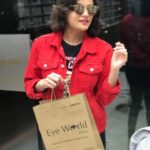 Sneha Ullal Instagram - I recently visited Eye World Optics in Bandra, i needed to shop a pair of shades and I was really impressed with their trendy and exclusive collection of luxury eye wear and sunglasses.They also have two more branches in the suburbs where you can buy some of the most stylish trendy, affordable spectacles and branded sunglasses too.Its going to be the only one stop shop for my eyes from now. @eyeworldopticsbandra http://facebook.com/eyeworldoptics