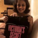 Sneha Ullal Instagram – The best kind of surprise is a @victoriassecret one. @trivan205 you by default became my bestest friend.❤️❤️❤️❤️❤️😂❤️❤️❤️😂