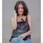 Sneha Ullal Instagram - Thank you for the love you are continuing to show.Im glad you all liked the song.💕I love it too.Will work hard to get back into full swing action.All your comments are giving me an adrenaline rush.I love it.Thank you once again. Heres the link youtu.be/SCPsx3wLXsw #linkinbio