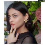 Sneha Ullal Instagram - I love the 3am version of people.Vulnerable,honest and real.#keepitreal
