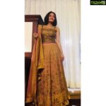 Sneha Ullal Instagram -