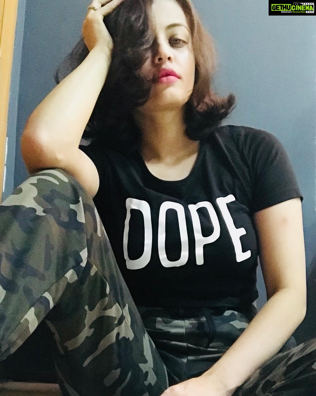 Sneha Ullal Instagram - Kal ka pic aaj ka mood