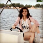 Sneha Ullal Instagram - Two middle fingers for the haters Life's only getting greater Straight up from nothing we go We put the good in the good in the good life.We put the bad in the past, now we alright (Good life-Fate of the furious) Bali Sea Turtle Society (BSTS)