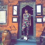 Sneha Ullal Instagram - Shopping for Art.Hopefully will find something that speaks to me. Batuan Desa Seni Dan Budaya
