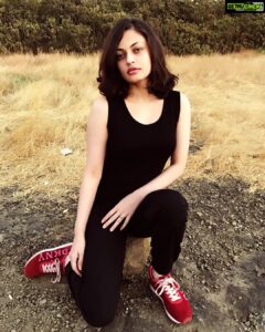 Sneha Ullal Instagram - When my photographer best friend makes me pose just about anywhere good light falls..😐😂