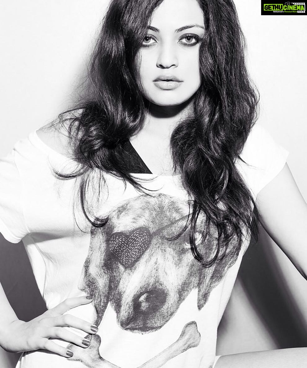 Sneha Ullal Instagram - Woof #bitchimightbe