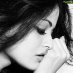Sneha Ullal Instagram – Ooopsy too close for you?
