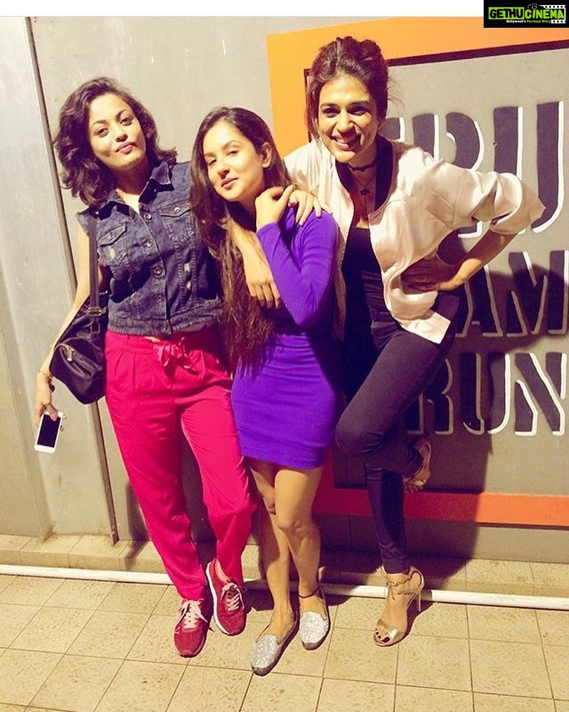 Sneha Ullal Instagram - Girlfriend baby chikas 😂