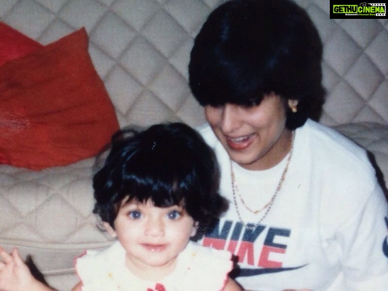 Sneha Ullal Instagram - My first step.Mother and I