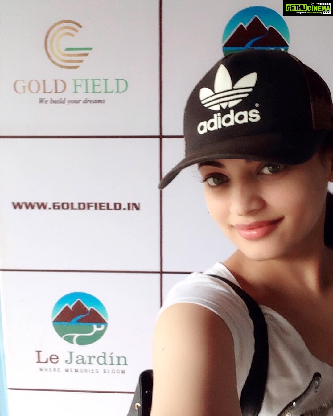 Sneha Ullal Instagram - Check it out.. Www.goldfield.in Le Jardin Karjat Home away from Home