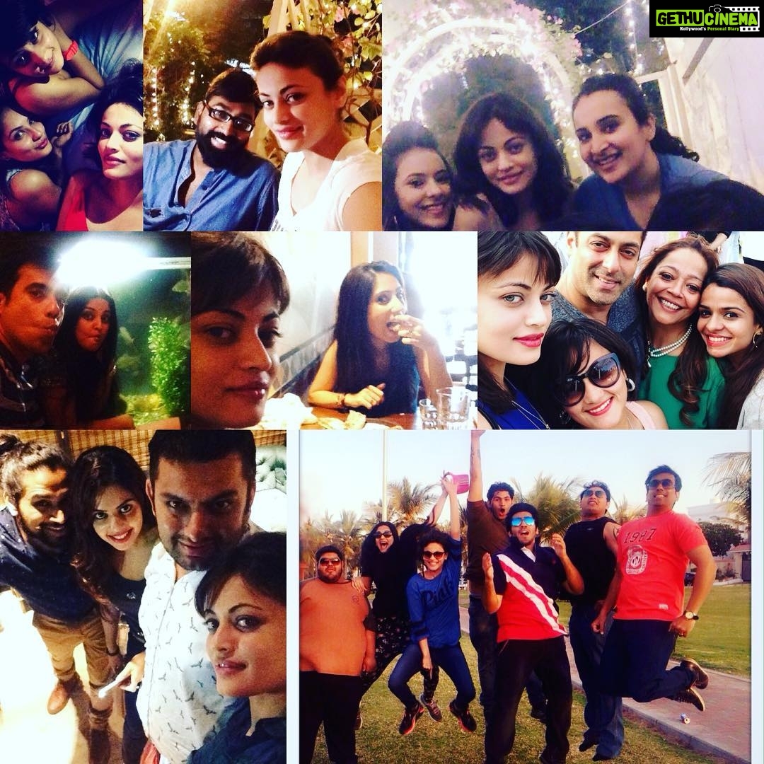 Sneha Ullal Instagram - The most imp bond beyond family is friendship.Everything begins with friendship. #illbethereforyou #happyfriendshipday 👫ðŸ‘👬