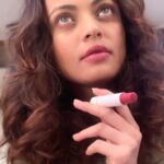 Sneha Ullal Instagram - Did you know i am addicted to lip balms.Its a must have for me in my purse,i have a variety of them,all are from cruelty-free brands and its sometimes the only makeup i wear. #crueltyfree #snehaullal @makeupbybeljane @hairmakeupjosephinec