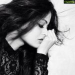 Sneha Ullal Instagram -