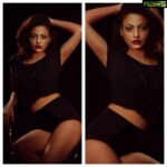 Sneha Ullal Instagram – Trying to be sexy😂
2016 and going strong
(@sarathshetty )