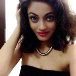 Sneha Ullal Instagram - Selfie ke mood mein