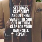 Sneha Ullal Instagram - Dont bend dont break dont back down.Live your life your way with your own rules.Be a good listener and change when you need to.And always always always #keepitreal