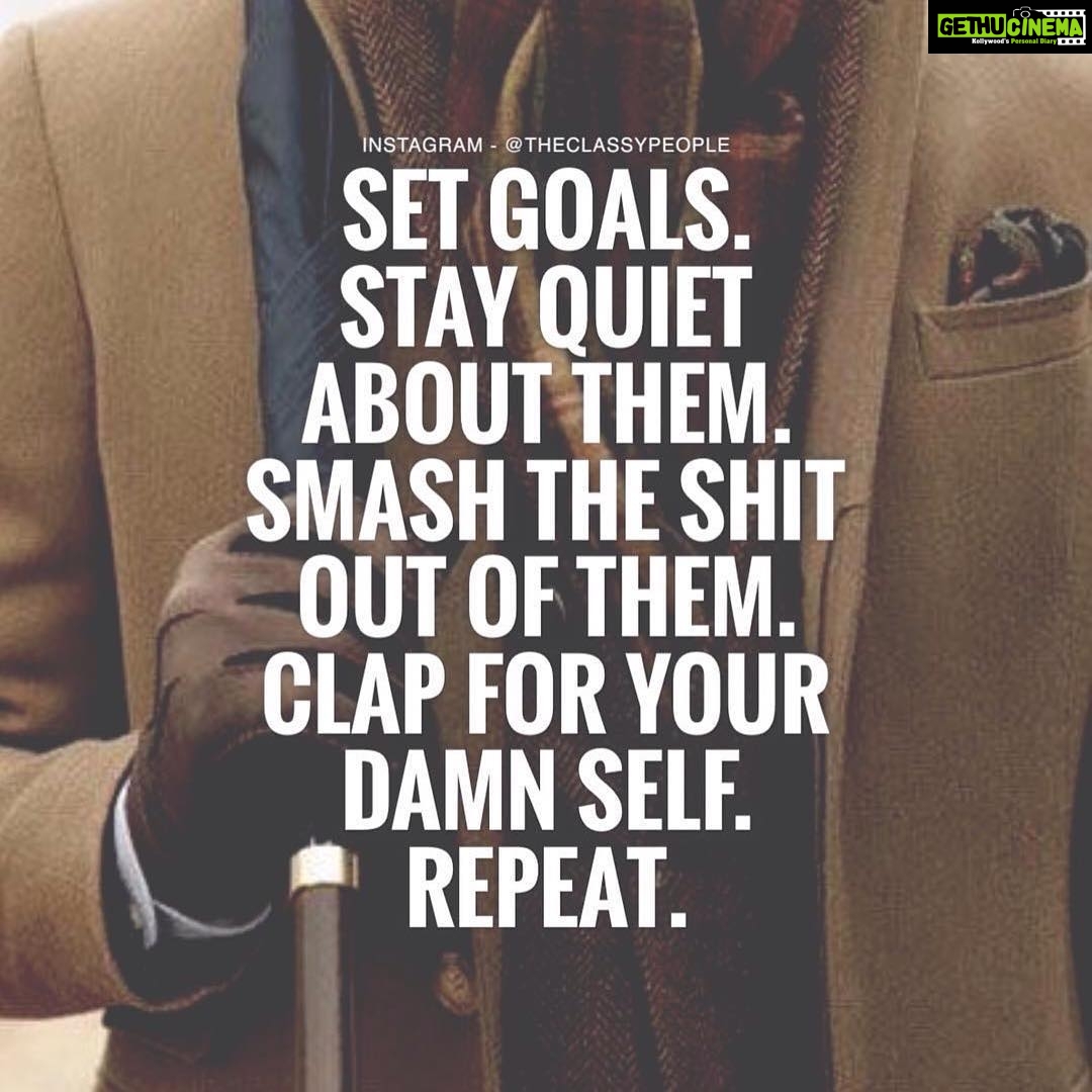 Sneha Ullal Instagram - Dont bend dont break dont back down.Live your life your way with your own rules.Be a good listener and change when you need to.And always always always #keepitreal