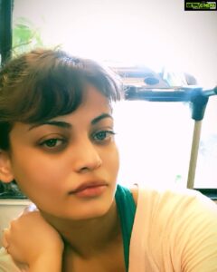 Sneha Ullal Instagram - I love my cardio #fatburner #30min #running #cardioselfie