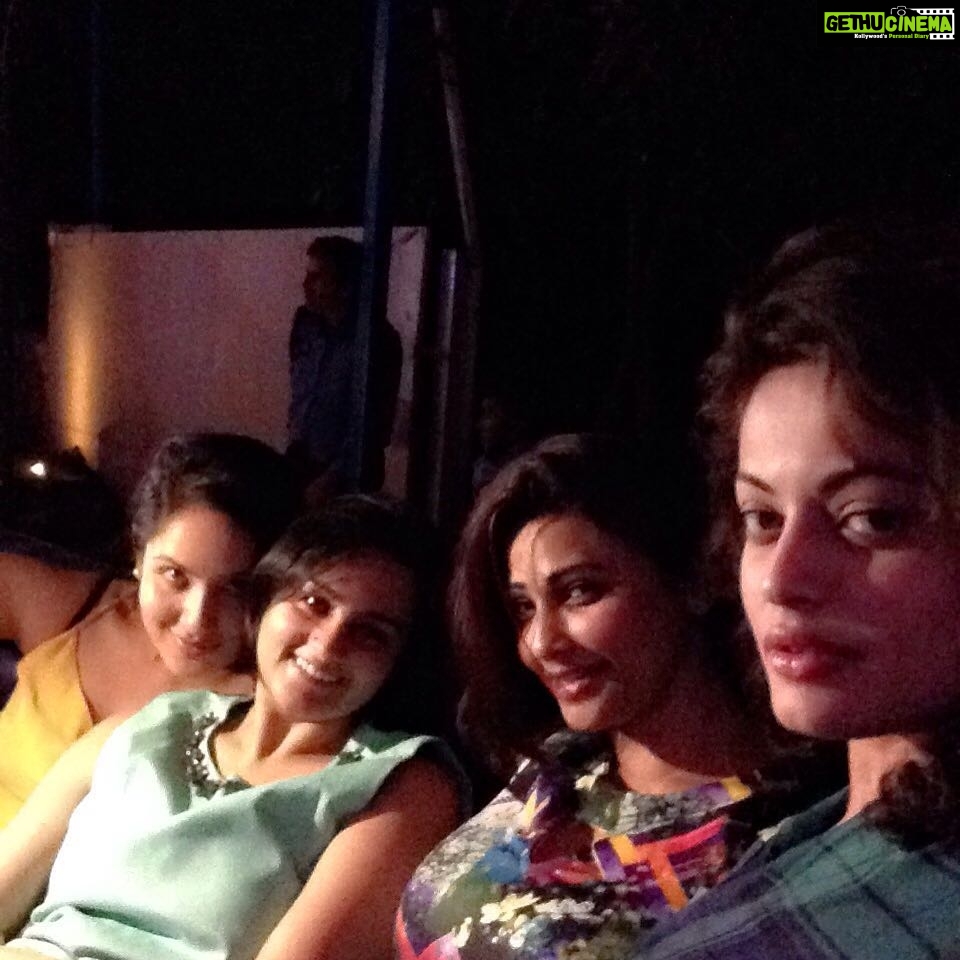 Sneha Ullal Instagram - The girls #friendship #conversations and #food