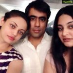 Sneha Ullal Instagram - The fAmilia - is All we need @saumyaullal #AJ