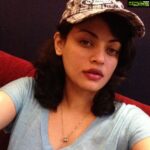 Sneha Ullal Instagram - My first selfie on insta #yipee