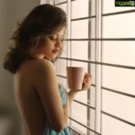 Sneha Ullal Instagram - Early morning sunshine..I had planned this shot a while ago and it turned out exactly like i had hoped.No photoshop. https://t.co/Wpboa6aoHA