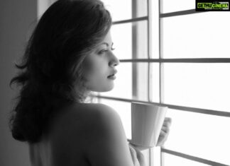 Sneha Ullal Instagram - How many of you can give your social media passwords to your partner? I would really like to read your response.#snehaullal