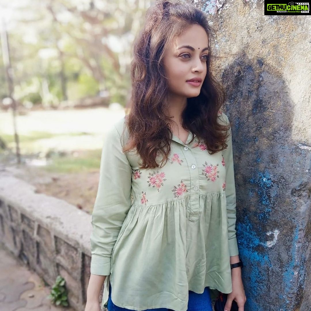 Sneha Ullal - 22.1K Likes - Most Liked Instagram Photos