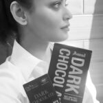 Sneha Ullal Instagram - Swipe to see which chocolates are always in my vanity..Its made in India 🇮🇳 .#snehaullal #vegan