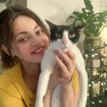 Sneha Ullal Instagram - Home sweet Home.My Picket girl is being moody today. #snehaullal #vegan #crueltyfree