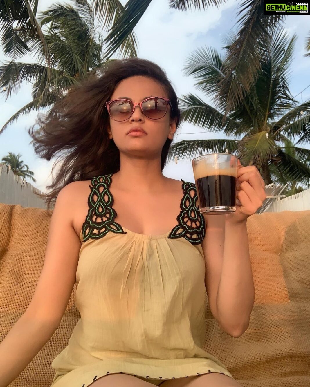 Sneha Ullal Instagram - ☕️🏖🌱☀️#snehaullal