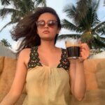 Sneha Ullal Instagram - ☕️🏖🌱☀️#snehaullal