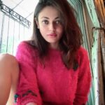 Sneha Ullal Instagram – Before Covid-My december’s would be filled with movies,popcorn,cozy oversized hoodies ,travel & lots more.It is my favorite month of the year.But 2020,im missing all that coziness & warmth.Hmmmm,until next year.😊🥰.Thats the beauty of life i guess.