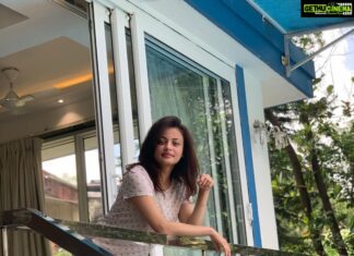 Sneha Ullal Instagram - 🌞