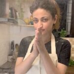 Sneha Ullal Instagram - What should i cook tomorrow?