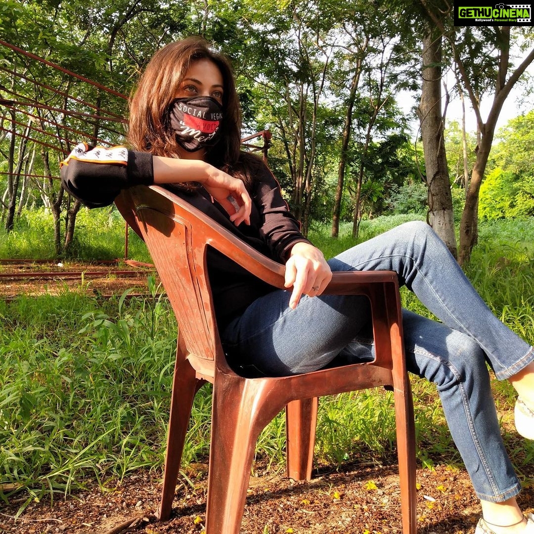 Sneha Ullal Instagram - Social vegan , i avoid MEET