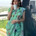 Sneha Ullal Instagram - 💚Free Birds.I love this saree.Its beautiful and its perfect for me.Shop the new collection at @beatitude_stories 💚 Thank you so much, i really love it.Go green. Make up by @zainab_sayyed Hair styled by @ip_o_d @podhairdressingacademy