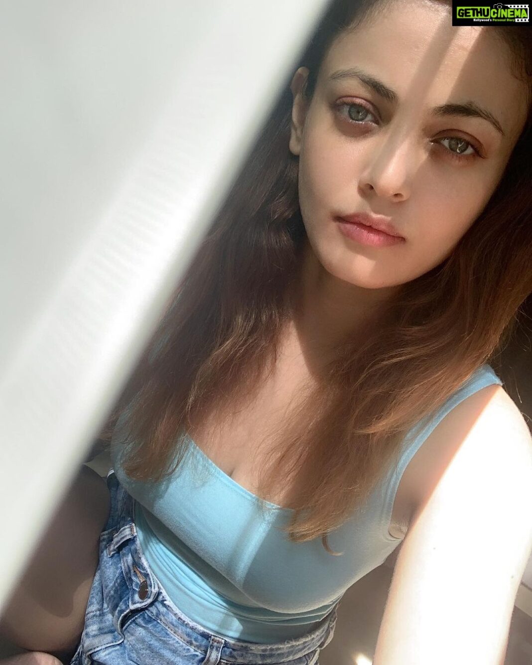 Sneha Ullal Instagram - Hello 🌝