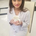 Sneha Ullal Instagram - Lets do coffee?