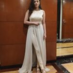 Sneha Ullal Instagram - Oh how i love love love the colour “white” @aykka_atelier for an event in Delhi. Radisson Blu Plaza Delhi Airport