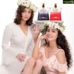 Sneha Ullal Instagram - Classy & Elegant Fragrances from the house of Fasih Perfumes. . . “Sensual Midnight” is perfect for a lovely dinner out,a late business meeting or if your going out on a romantic date🥰 . . “Million Flowers” says it all.You can wear this all day every day and feel fresh and floral.Its perfect for girls like me who love flowers💐. . . We introduce a new mix of French & Arabian Perfumes from the Middle East now in India.. . www.fasihperfumes.com . Buy from: Flipkart, Amazon, SnapDeal & Nykaa . Flipkart : https://bit.ly/32SSg8y Amazon : https://amzn.to/32V3No7 Snapdeal : https://bit.ly/2MiftuY Nykaa : https://bit.ly/32SS1ua . Photographer: Sarath Shetty/ Director: Manish Kumar / Stylist: BienMode / Makeup: Anjali Verma . #FasihPefumes #GlobalBrandAmbassador #Fragrances #OudPerfumes #Vegan #Crueltyfree #WearYourScent #Luxury #ArabianPerfumes #OudFragrance #FrenchPerfumes #MenFragrances #Scent #snehaullal #priyavarrier . . @fasih_perfumes @priya.p.varrier @snehaullal