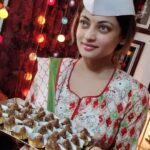 Sneha Ullal Instagram – A lil about Ganesh Chaturti and me.
I cook prasad  for Ganpati every year last 8 years.
This year i made Vegan dry fruit modaks ( sugar free ) & sweetened with syrup as i cant use honey.
For me being vegan is a way of compassionate living.A decision i have made to live my life with no lives harmed or slaved. 
And i believe im doing the work of god 
Happy Ganesh Chaturti to you all# Home Sweet Home
