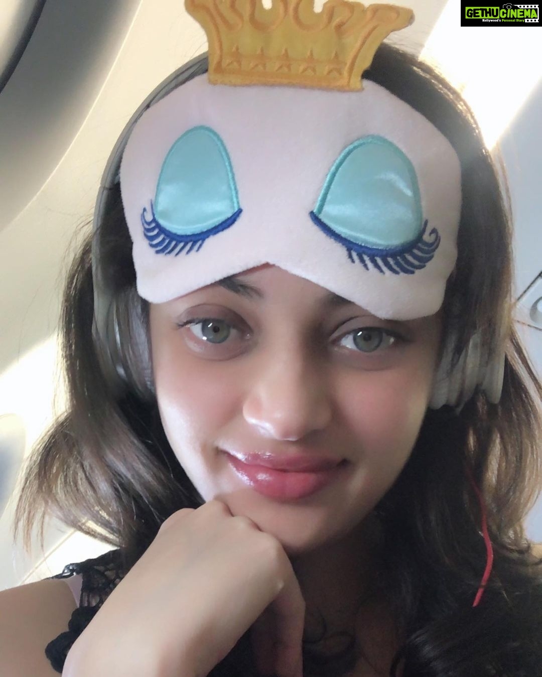 Sneha Ullal Instagram - Wake up beast Its time to beauty