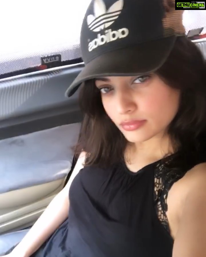Sneha Ullal Instagram - Lets f****** own this moment.This moment is your LIFE.#keepitreal #snehaullal
