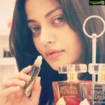 Sneha Ullal Instagram - Smell good every second with @fasih_perfumes #wearyourscent