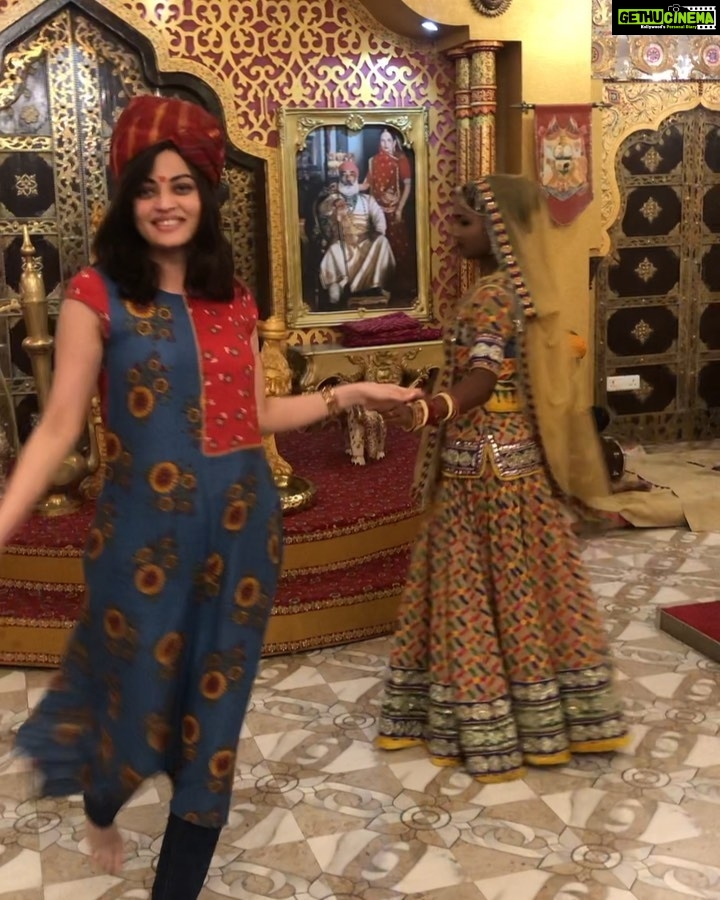 Sneha Ullal Instagram - Had to give this a try @rajasthan_tourism